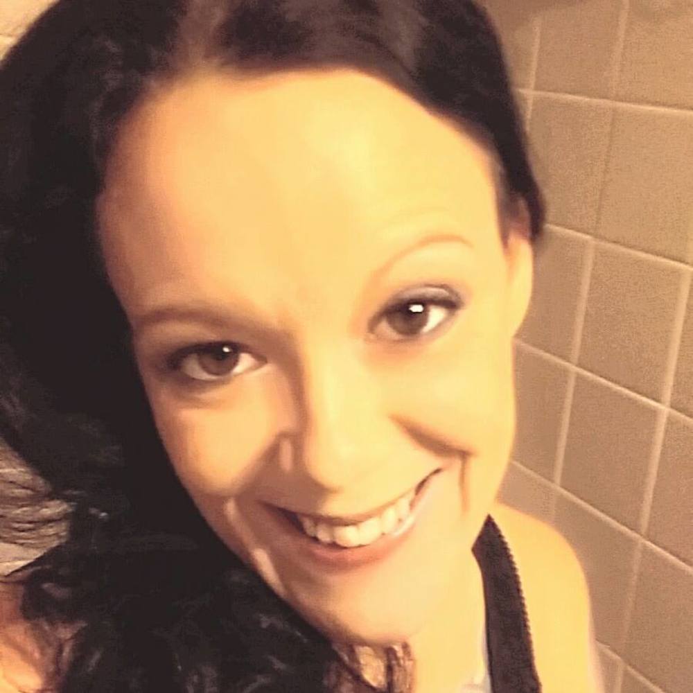 Meet your Posher, Lela